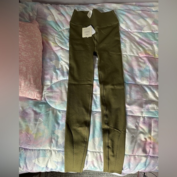 NWT π Fabletics Khloe Kardashian Sculptknit Contour Legging Green Moss - Picture 3 of 9